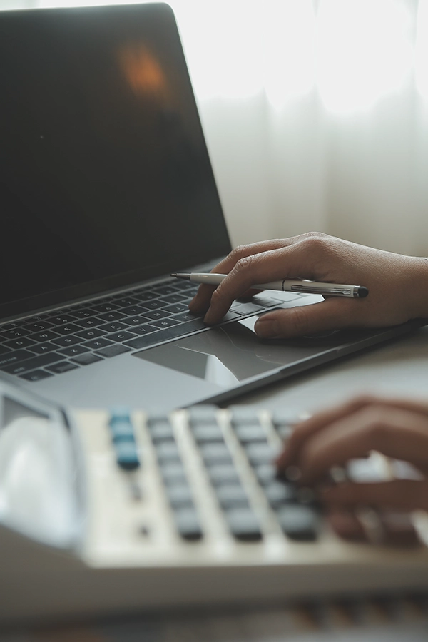 ALBANE ET GLADYS_Engagements